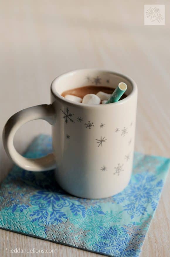 fried dandelions // christmas hot chocolate