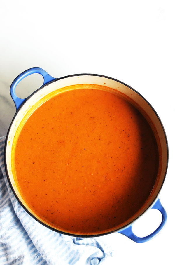 large pot of vegan tomato soup